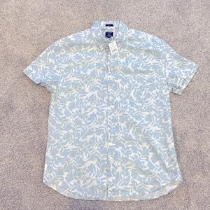 J.Crew short sleeve button down. L slim fit. Light blue and white floral pattern